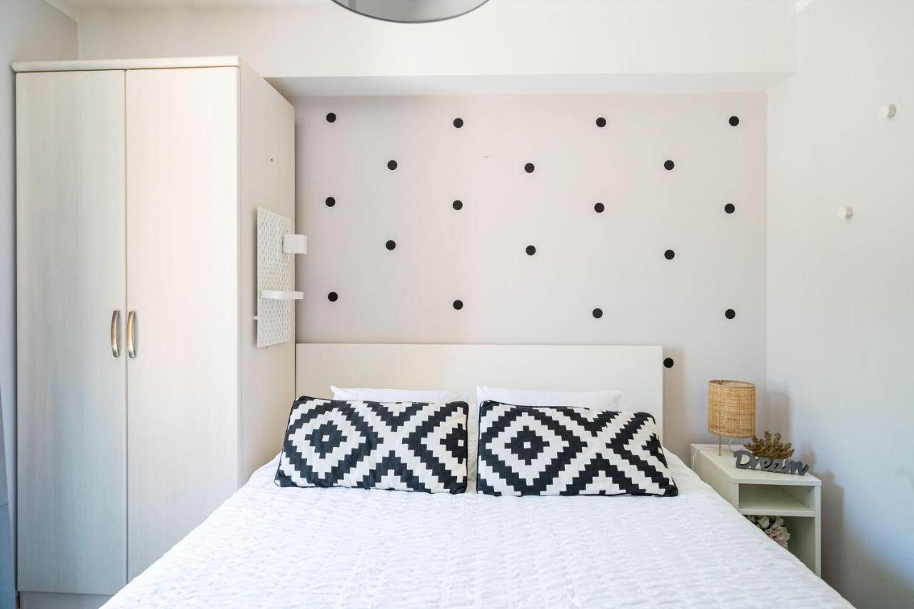 Stay U-Nique Studio Apartment In Orašac Kültér fotó