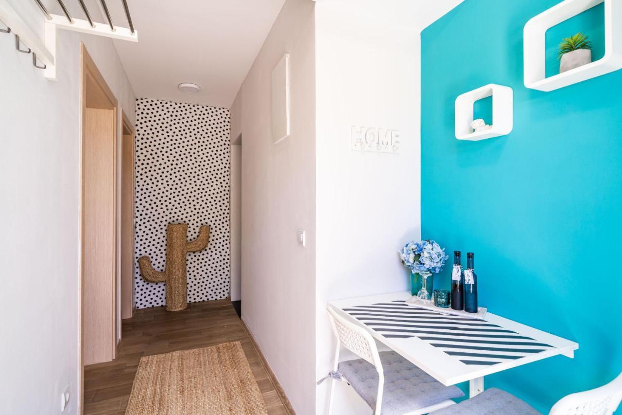 Stay U-Nique Studio Apartment In Orašac Kültér fotó